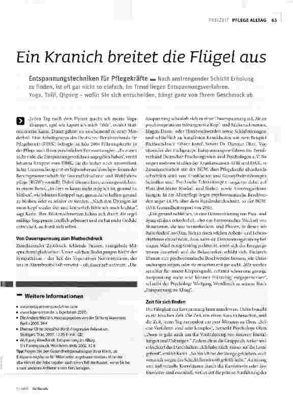 Vorschauseite 1: Ein Kranich breitet die Flügel aus