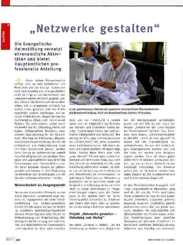 Vorschauseite 1: Netzwerke gestalten In der gemeinsamen Nähstunde reparieren ehrenamtliche Mitarbeiterinnen die Bewohnerkleidung. Auch die Bewohnerinnen können mitmachen.Die Evangelische Heimstift…