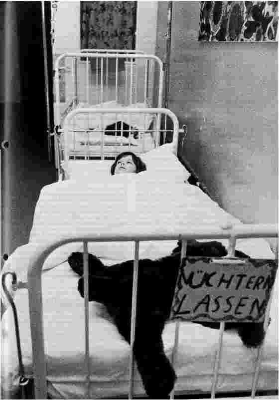 Vorschauseite 3: Verbrechensopfer im Krankenhaus - Wie kann man ihnen helfen? Die aktuelle Debatte