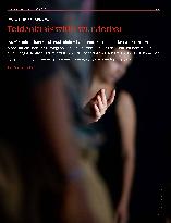 Vorschauseite 1: Yoga und Feldenkrais. Feldenkrais wirkt wunderbar.