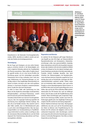 Vorschauseite 2: Über die Vermeidung von Projektruinen. Podiumsdiskussion über die Nachhaltigkeit von Projektergebnissen
