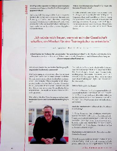 Vorschauseite 3: Optimal wäre ein Trainer, der auch Physio kann. Studierende können einen Mehrwert für Unternehmen bieten.