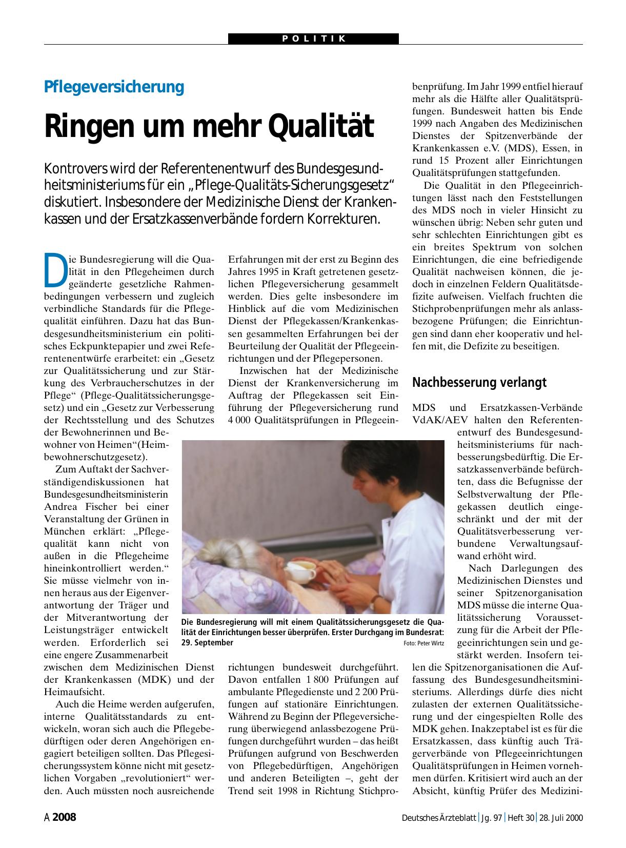 Vorschauseite 1: Pflegeversicherung: Ringen um mehr Qualität