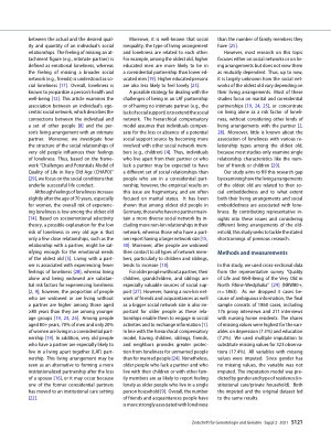 Vorschauseite 2: Social relationships, living arrangements and loneliness
